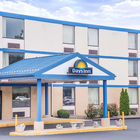 Days Inn By Wyndham Чемберсберг Экстерьер фото