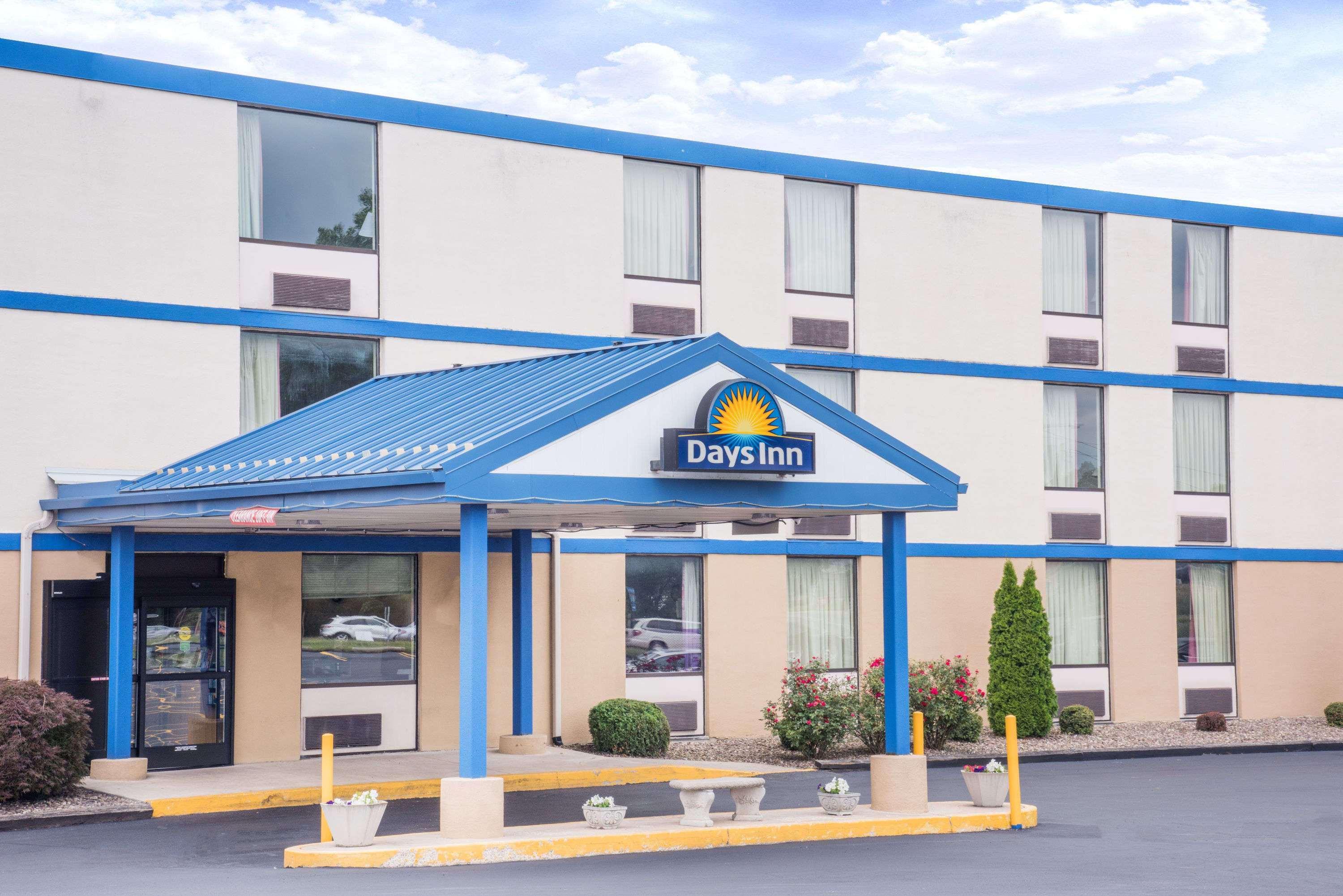 Days Inn By Wyndham Чемберсберг Экстерьер фото